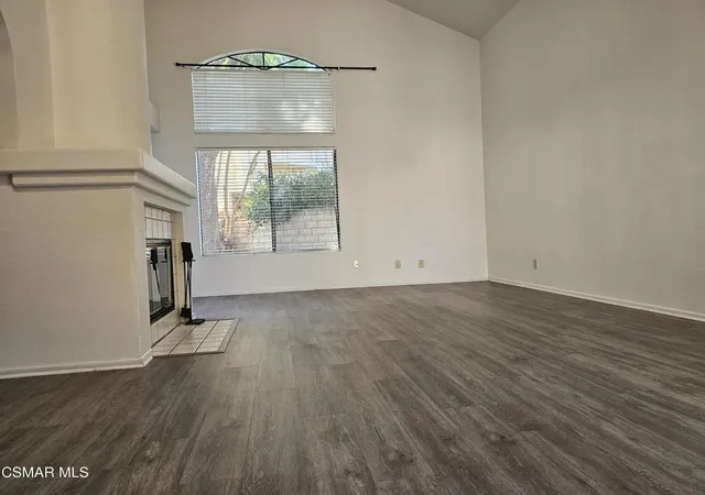 Photo 2 of Townhouse for sale at 2752 Annandale Ln, Simi Valley, CA 93063 | MLS# 226004406 | Listing updated on 2026-10-07