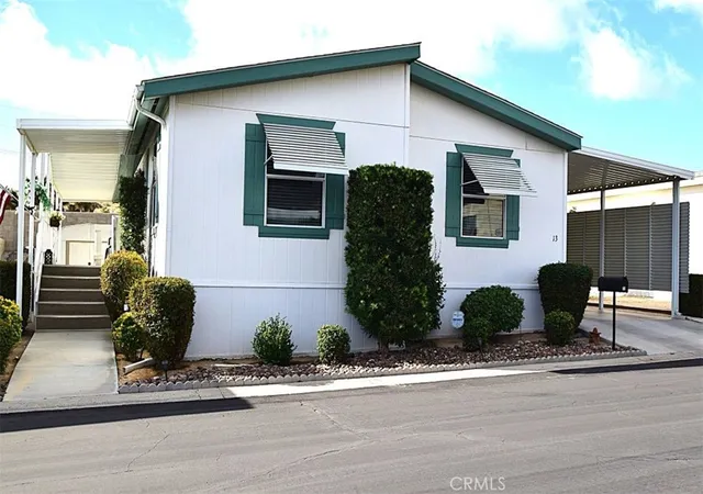 Photo 2 of Manufactured home for sale at 54999 Martinez Trl #13, Yucca Valley, CA 92284 | MLS# JT26202370 | Listing updated on 2026-10-05