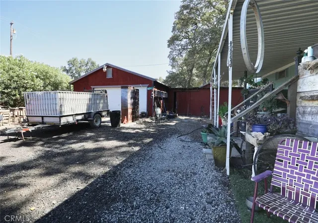 Photo 2 of Manufactured home for sale at 3260 Green, Clearlake, CA 95422 | MLS# LC26201627 | Listing updated on 2026-10-10