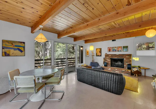 Photo 2 of Single family home for sale at 53370 Rising Glen Rd, Idyllwild, CA 92549 | MLS# 219152765DA | Listing updated on 2026-09-27
