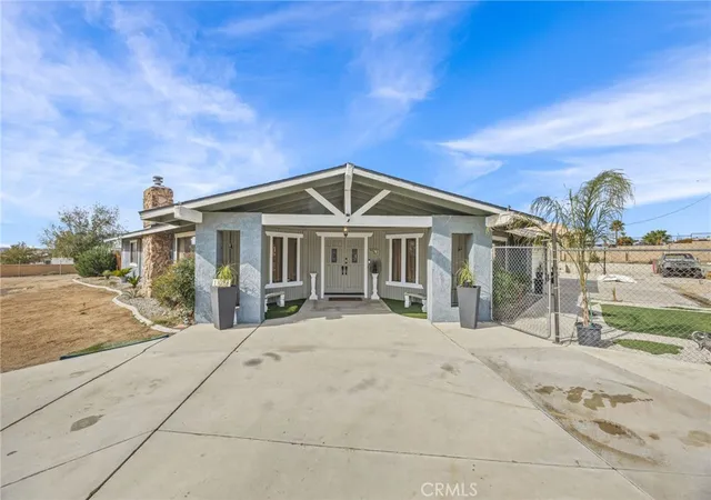 Photo 3 of Single family home for sale at 13288 Choco, Apple Valley, CA 92308 | MLS# CV26202358 | Listing updated on 2026-10-10