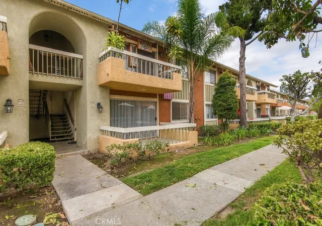 Condo for sale at 16040 Leffingwell #101, Whittier, CA 90603 | MLS# PW26202384