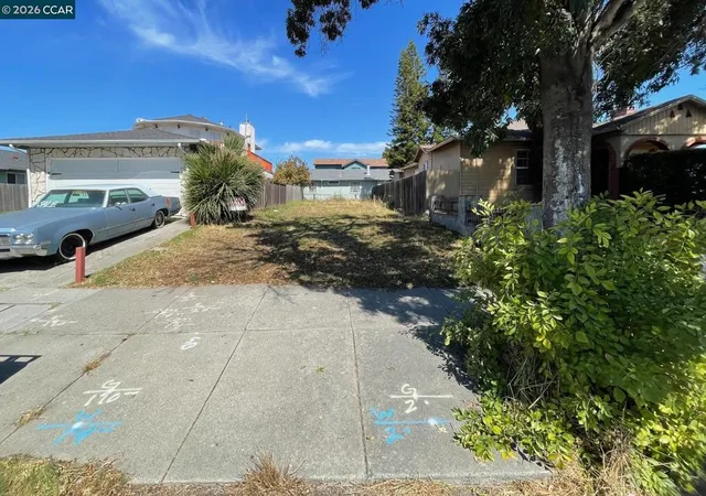 Photo 2 of Land for sale at 2517 Cutting Blvd, Richmond, CA 94804 | MLS# 41148344 | Listing updated on 2026-09-22