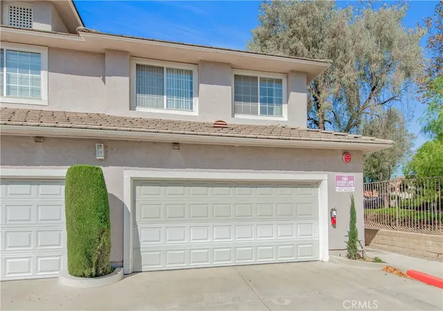 Listing Photo 4 - Condo for sale in building located at 17740 Bronte Rd, Chino Hills, CA 91709 - Unit #90