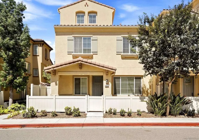 Photo 2 of Townhouse for sale at 1475 Egret #2, Chula Vista, CA 91913 | MLS# 260022626SD | Listing updated on 2026-10-05