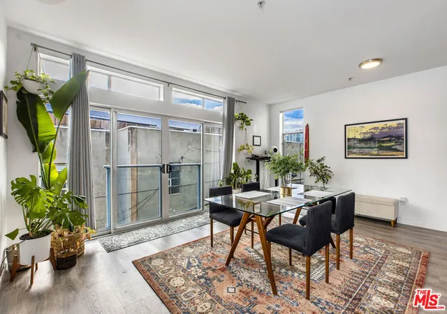 Listing Photo 4 - Condo for sale in building located at 4215 Glencoe Ave, Marina Del Rey, CA 90292 - Unit #206