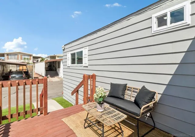 Photo 3 of Manufactured home for sale at 243 Havenview Ln, Oceanside, CA 92056 | MLS# 260022631SD | Listing updated on 2026-09-30