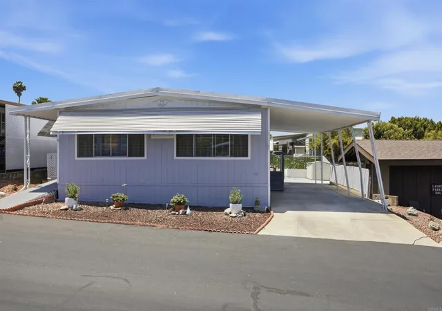 Photo 2 of Manufactured home for sale at 718 Sycamore #26, Vista, CA 92083 | MLS# PTP2607001 | Listing updated on 2026-09-16