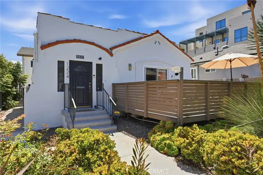Multi family home for sale at 1224 24th, Santa Monica, CA 90404 | MLS# SB26202547