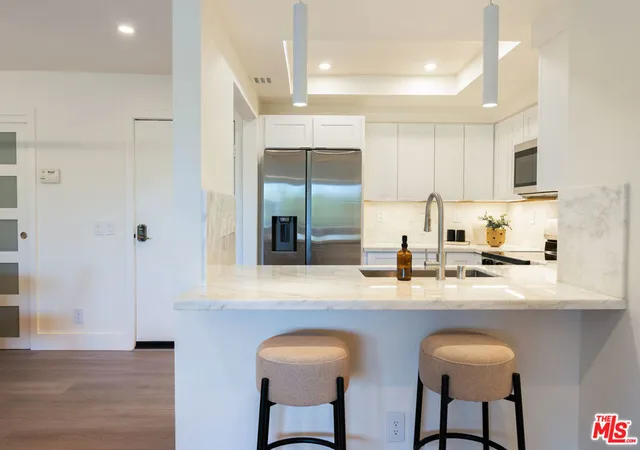 Photo 2 of Condo for sale at 5800 Owensmouth Ave #76, Woodland Hills, CA 91367 | MLS# 26988703 | Listing updated on 2026-10-06