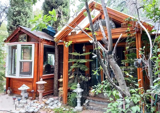 Photo 3 of Single family home for sale at 677 Elm St, San Jose, CA 95126 | MLS# SW26201837 | Listing updated on 2026-10-09