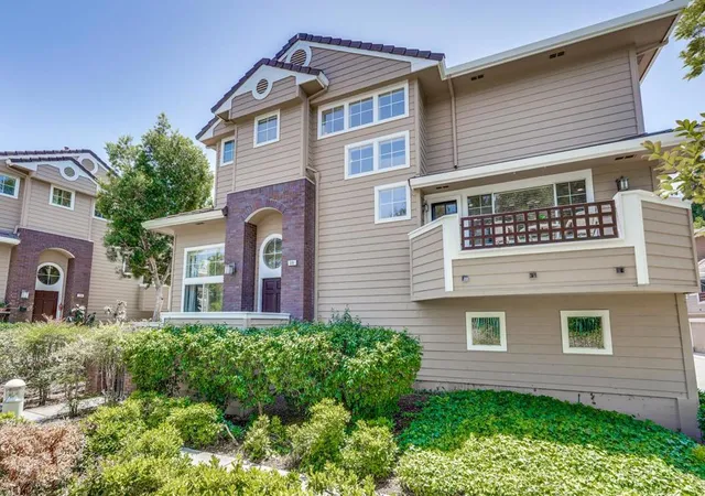 Photo 2 of Townhouse for sale at 506 Ml River Ln, San Jose, CA 95134 | MLS# ML82061431 | Listing updated on 2026-10-11