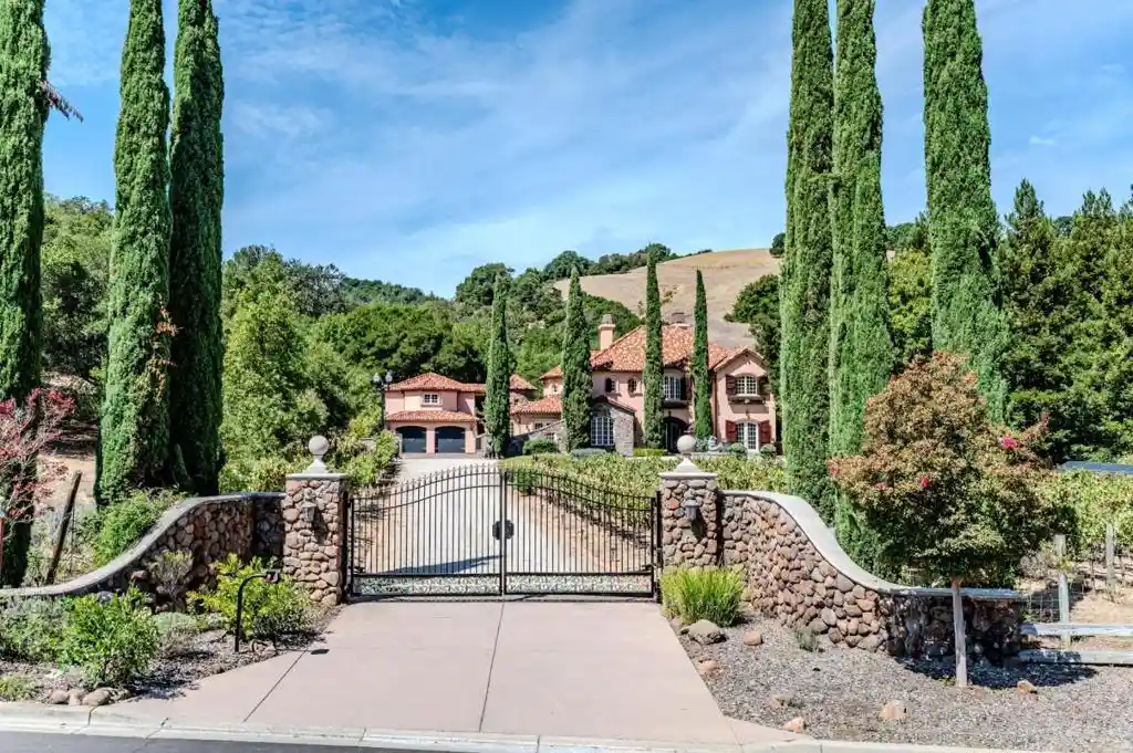 Single family home for sale at 5371 Stonehurst Dr, Martinez, CA 94553 | MLS# ML82061432