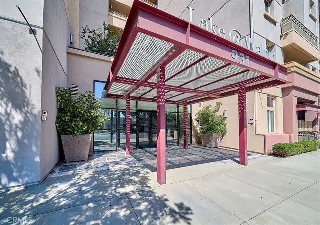 Photo 2 of Condo for sale at 931 E Walnut #607, Pasadena, CA 91106 | MLS# CV26202624 | Listing updated on 2026-09-17
