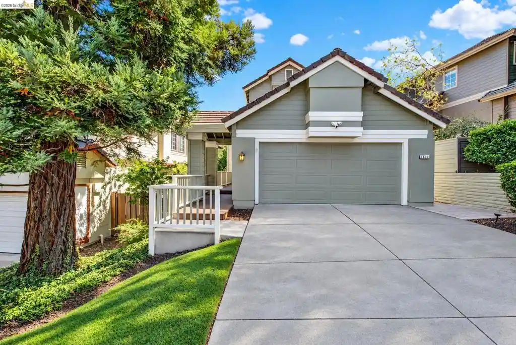 Single family home for sale at 1637 N Clear Crk Pl, Danville, CA 94526 | MLS# 41148377