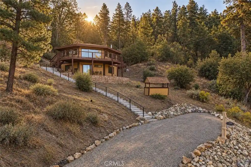 Single family home for sale at 2104 Ironwood Dr, Pine Mountain Club, CA 93222 | MLS# SR26202700