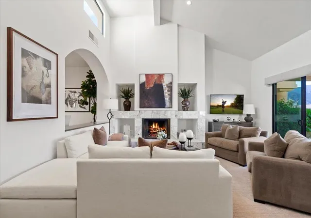 Photo 3 of Condo for sale at 80599 Cherry Hills Dr, La Quinta, CA 92253 | MLS# 219152784DA | Listing updated on 2026-10-09