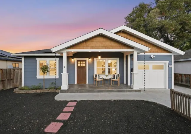 Photo 1 of Sale Pending at 372 N Murphy Ave, Sunnyvale, CA 94085 | MLS# ML82061450 | Listing updated on 2026-09-24