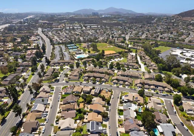 Photo 3 of Sale Pending at 17461 Matinal Dr, San Diego, CA 92127 | MLS# 260022656SD | Listing updated on 2026-09-20