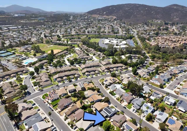 Photo 4 of Sale Pending at 17461 Matinal Dr, San Diego, CA 92127 | MLS# 260022656SD | Listing updated on 2026-09-20