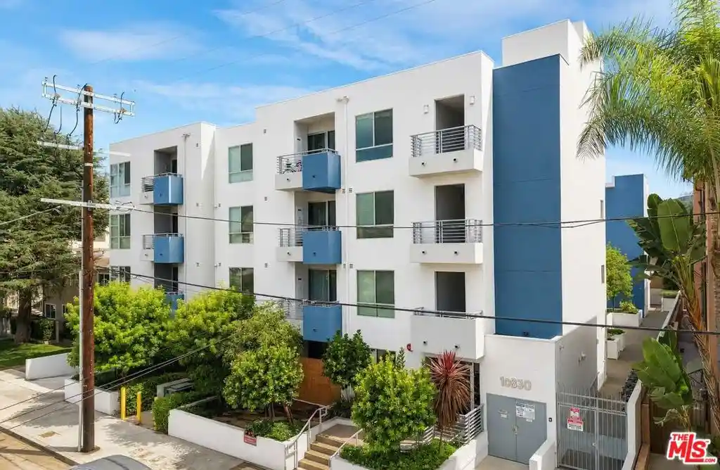 Photo 1 of Sale Pending at 10850 Bloomfield St, North Hollywood, CA 91602 | MLS# 26988939 | Listing updated on 2026-10-14