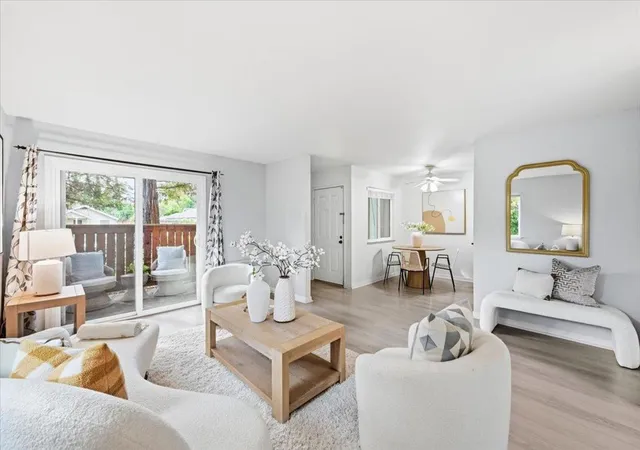Listing Photo 3 - Condo for sale in building located at 723 Sierra Vis Ave, Mountain View, CA 94043 - Unit #2