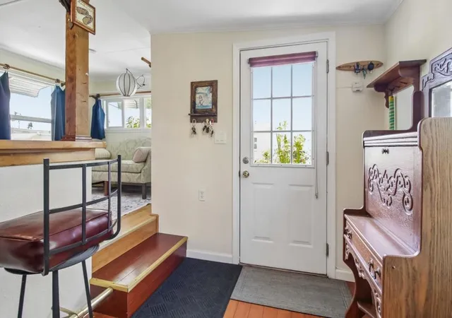 Photo 3 of Manufactured home for sale at 890 38th Avenue #19, Santa Cruz, CA 95062 | MLS# ML82061465 | Listing updated on 2026-10-04