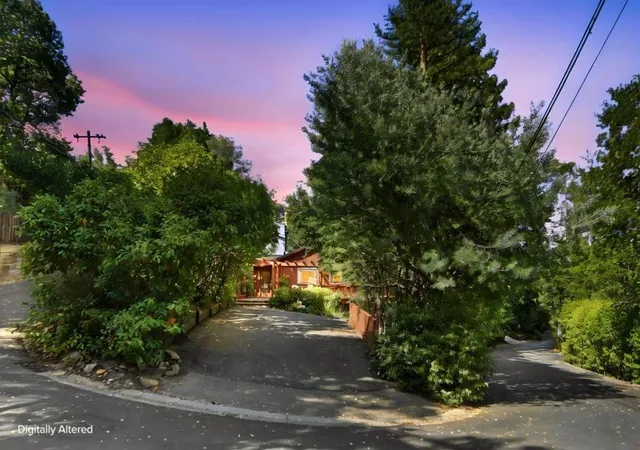 Photo 3 of Single family home for sale at 200 Jackson St, Los Gatos, CA 95030 | MLS# ML82061470 | Listing updated on 2026-10-11