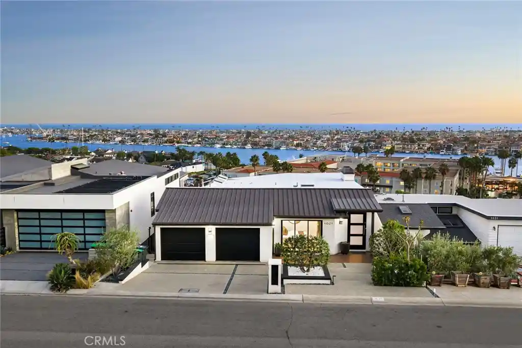 Single family home for sale at 1021 Kings Rd, Newport Beach, CA 92663 | MLS# NP26196152
