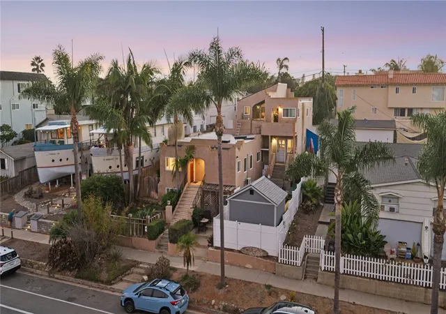 Multi family home for sale at 720 3rd, Encinitas, CA 92024 | MLS# ND26201804