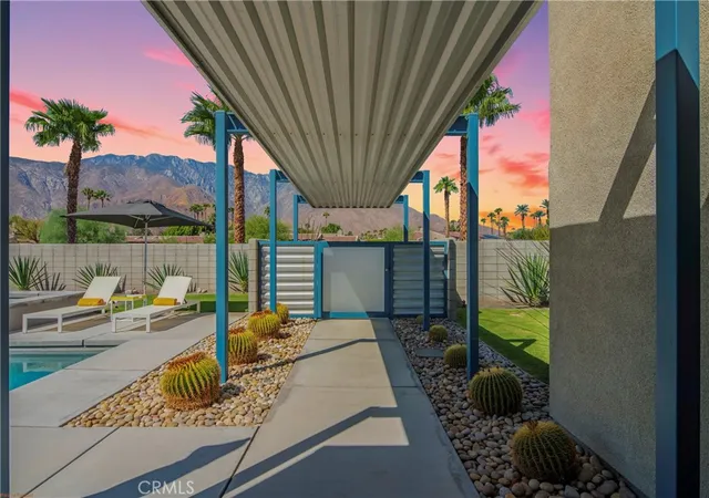 Photo 3 of Single family home for sale at 3014 N Avenida Caballeros, Palm Springs, CA 92262 | MLS# OC26198781 | Listing updated on 2026-09-17