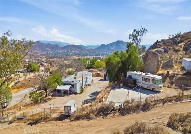 Photo 3 of Manufactured home for sale at 24275 Luna, Homeland, CA 92548 | MLS# IV26202861 | Listing updated on 2026-10-04