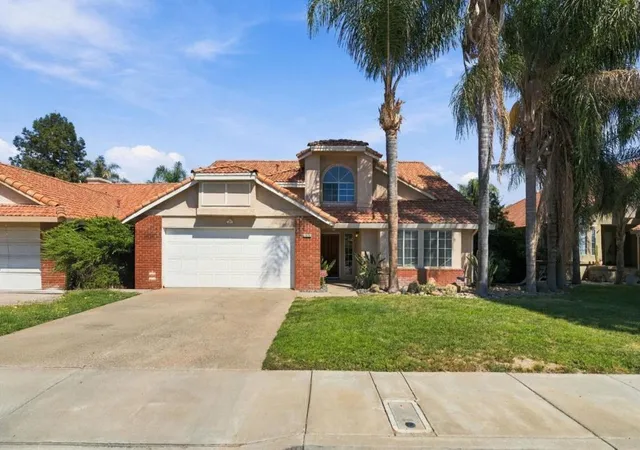 Photo 1 of Single family home for sale at 1014 Neal St, Los Banos, CA 93635 | MLS# ML82061495 | Listing updated on 2026-10-06
