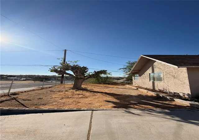 Photo 2 of Single family home for sale at 17042 C St, Victorville, CA 92395 | MLS# CV26203117 | Listing updated on 2026-09-21