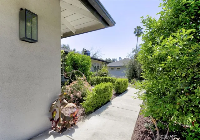 Photo 3 of Single family home for sale at 650 Sierra Meadows, Sierra Madre, CA 91024 | MLS# GD26203059 | Listing updated on 2026-09-17