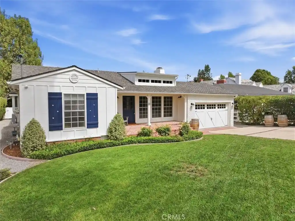Single family home for sale at 11 Sorrel Ln, Rolling Hills Estates, CA 90274 | MLS# PV26191606