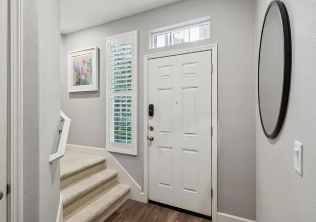 Photo 3 of Townhouse for sale at 1018 Onofrio Ln #2, San Jose, CA 95131 | MLS# ML82061397 | Listing updated on 2026-10-06