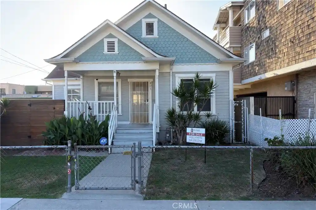Photo 1 of Single family home for sale at 421 Almond Ave, Long Beach, CA 90802 | MLS# OC26203168 | Listing updated on 2026-10-25