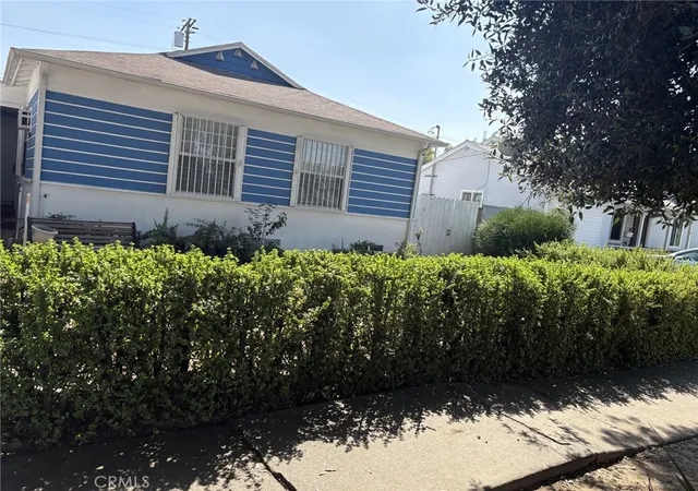 Photo 1 of Single family home for sale at 8156 Hazeltine, Panorama City, CA 91402 | MLS# SR26202026 | Listing updated on 2026-10-28
