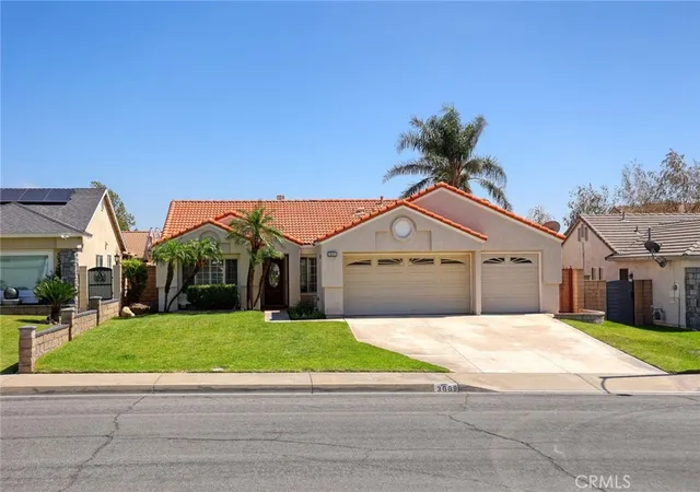 Photo 1 of Single family home for sale at 3669 N Sweet Leaf Ave, Rialto, CA 92377 | MLS# GD26202492 | Listing updated on 2026-10-11
