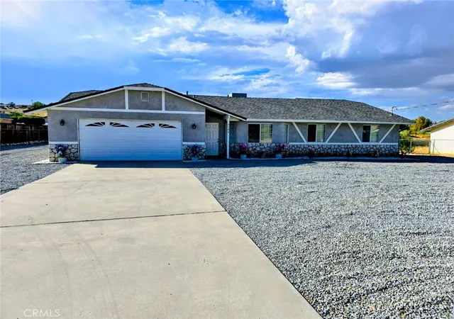 Photo 1 of Single family home for sale at 7786 Bangor Ave, Hesperia, CA 92345 | MLS# AR26203208 | Listing updated on 2026-10-12
