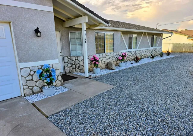 Photo 3 of Single family home for sale at 7786 Bangor Ave, Hesperia, CA 92345 | MLS# AR26203208 | Listing updated on 2026-10-12