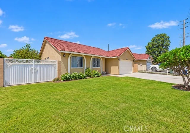 Photo 1 of Single family home for sale at 9730 Linden Ave, Bloomington, CA 92316 | MLS# PW26203254 | Listing updated on 2026-10-31