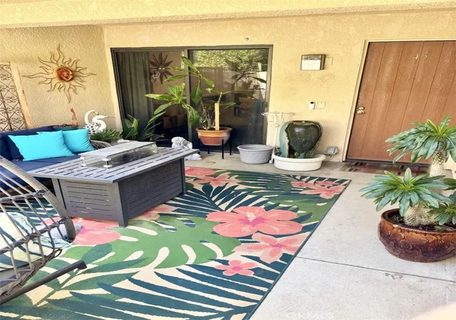 Photo 3 of Condo for sale at 200 E Racquet Clb #45, Palm Springs, CA 92262 | MLS# PT26203134 | Listing updated on 2026-10-08
