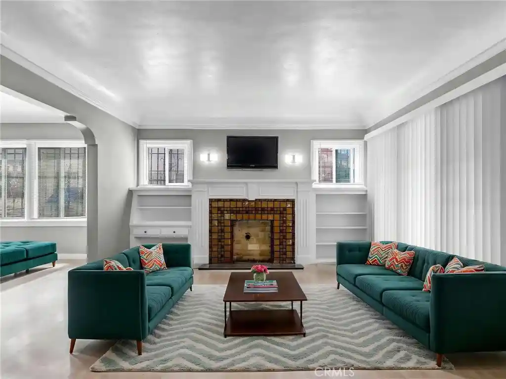Multi family home for sale at 4616 6th Avenue, Los Angeles, CA 90043 | MLS# OC26198757