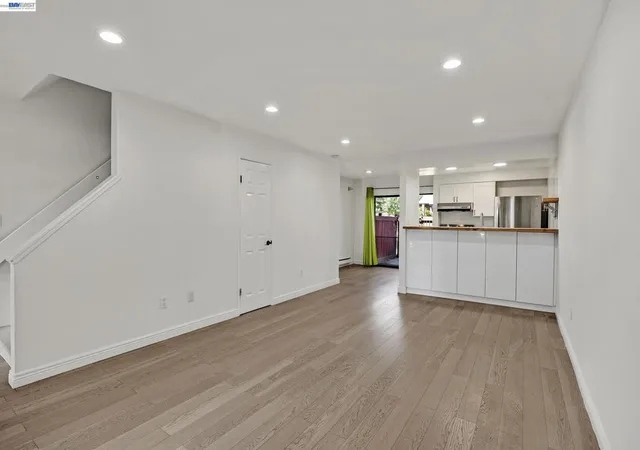 Listing Photo 4 - Condo for sale in building located at 38627 Cherry Ln, Fremont, CA 94536 - Unit #53