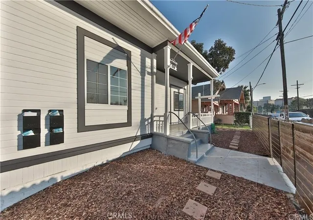 Multi family home for sale at 210 Belmont Ave, Los Angeles, CA 90026 | MLS# DW26201459