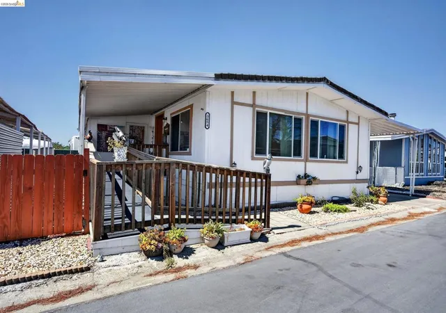 Photo 3 of Manufactured home for sale at 3654 Shelly Ln, Bethel Island, CA 94511 | MLS# 41148489 | Listing updated on 2026-09-23