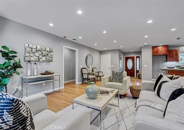 Photo 2 of Sale Pending at 244 Via Buena Ventura, Redondo Beach, CA 90277 | MLS# PV26203331 | Listing updated on 2026-10-07