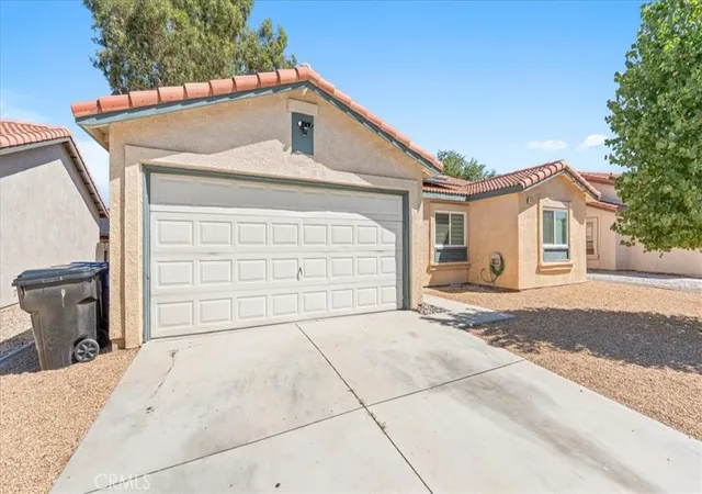 Photo 3 of Single family home for sale at 14208 Estate, Victorville, CA 92394 | MLS# CV26199840 | Listing updated on 2026-10-09